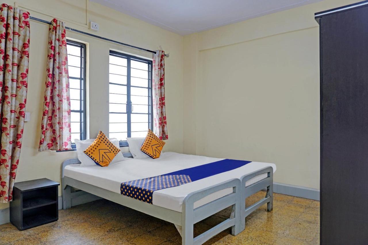 Spot On Hotel Prakash Residency, Near Hanuman Gym Ajmera Colony, Pimpri Exterior foto