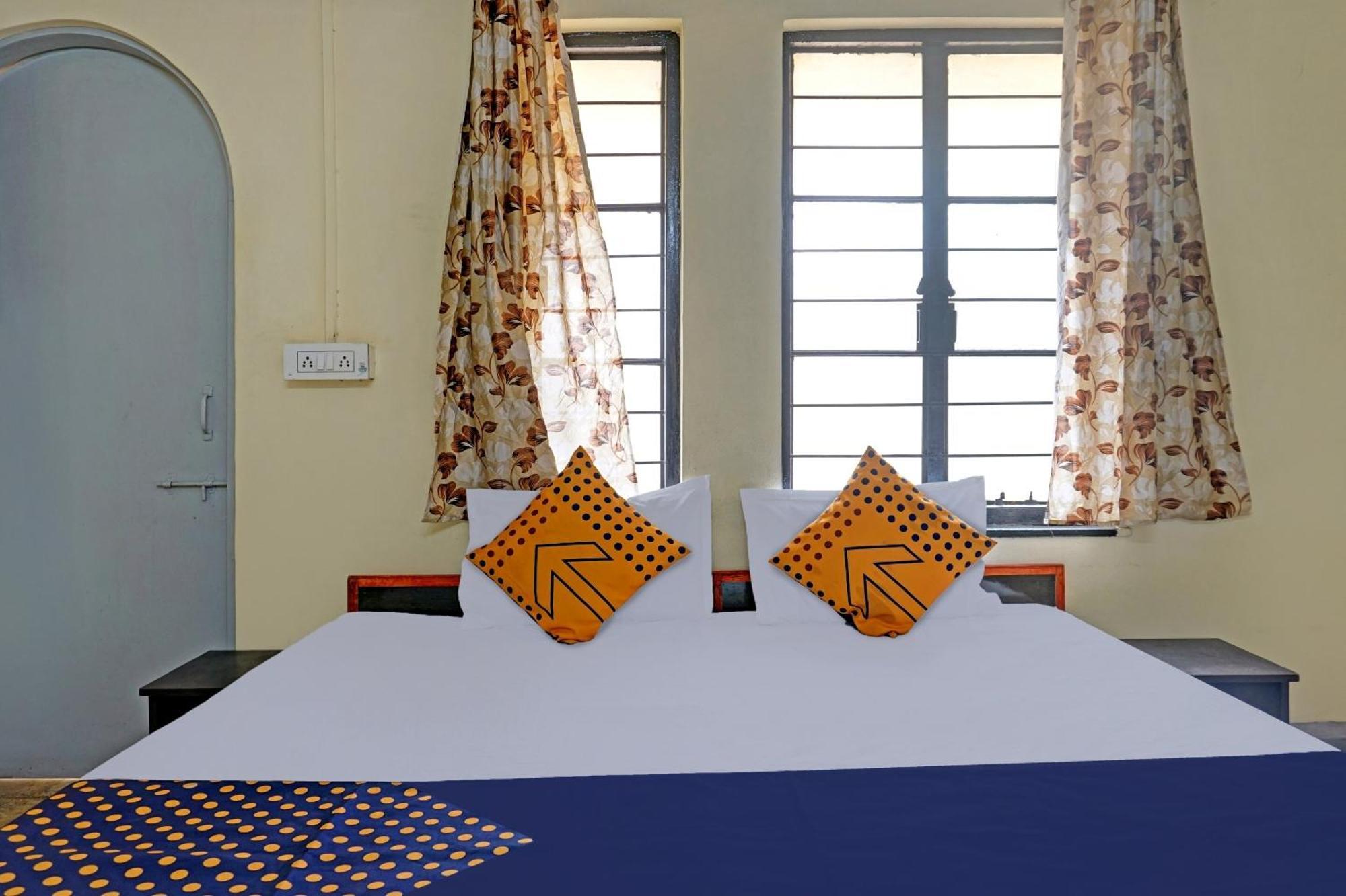 Spot On Hotel Prakash Residency, Near Hanuman Gym Ajmera Colony, Pimpri Exterior foto