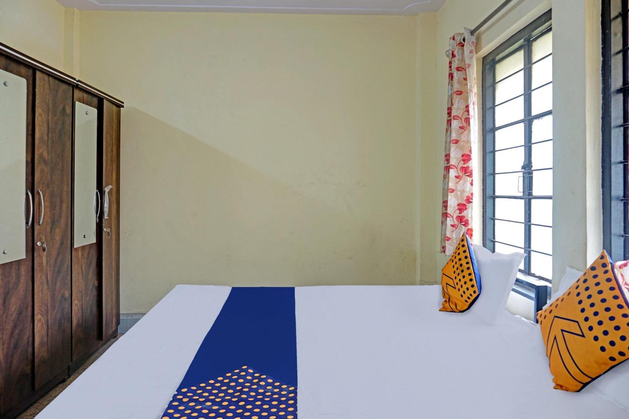 Spot On Hotel Prakash Residency, Near Hanuman Gym Ajmera Colony, Pimpri Exterior foto