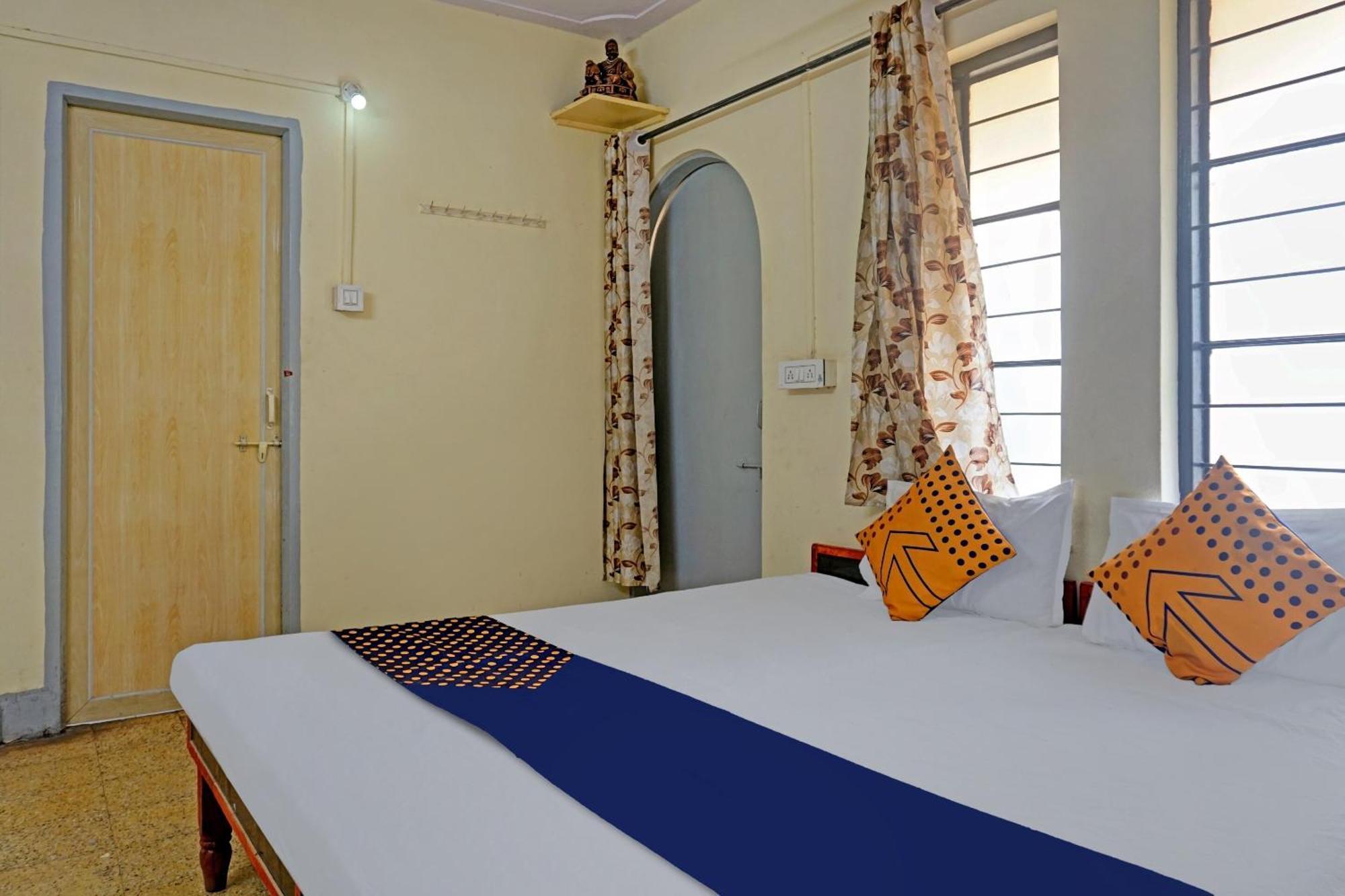 Spot On Hotel Prakash Residency, Near Hanuman Gym Ajmera Colony, Pimpri Exterior foto