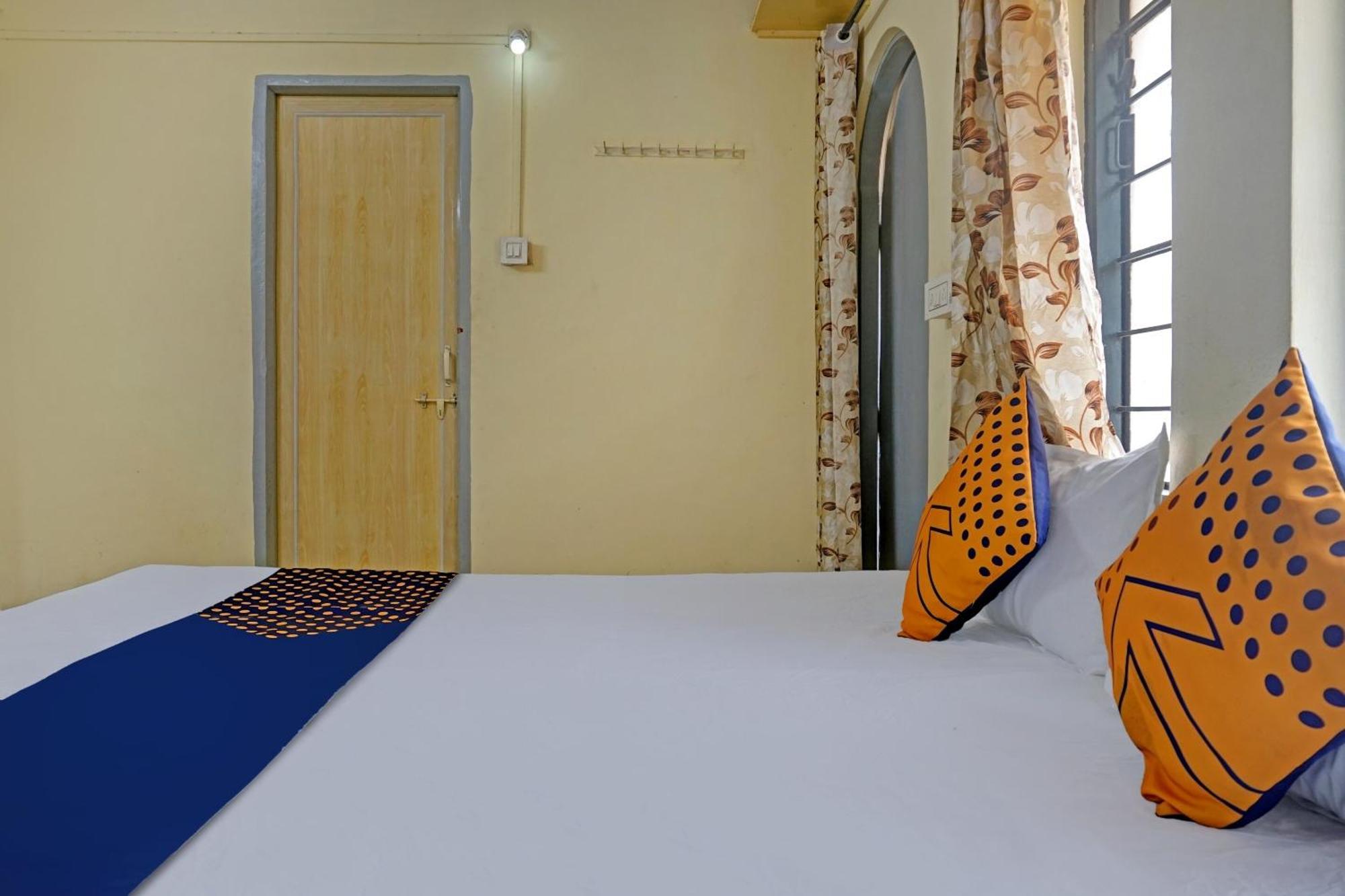 Spot On Hotel Prakash Residency, Near Hanuman Gym Ajmera Colony, Pimpri Exterior foto